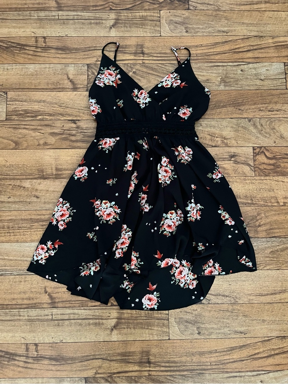 Bongo Black Floral Lace Waist Romper Size Medium